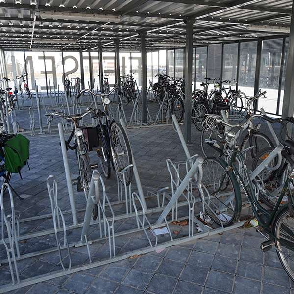 100066 overkapping fietsoverkapping berging fietsparkeren 