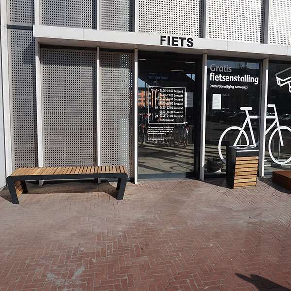 105101 straatmeubilair afvalbakken buitenbank zitbank