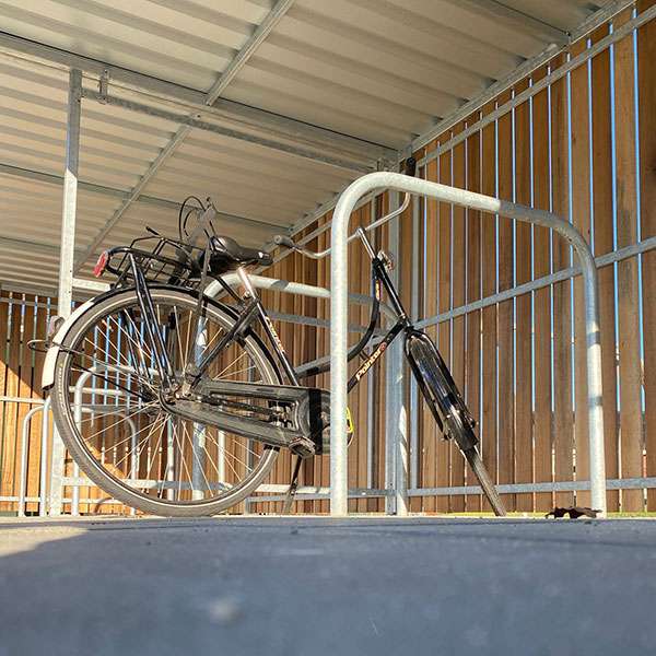 108799 fietsparkeren fietsoverkapping fietsaanleunbeugels bushalte