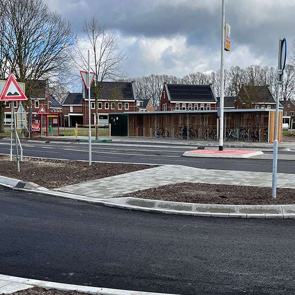 108799 fietsparkeren fietsoverkapping fietsaanleunbeugels bushalte