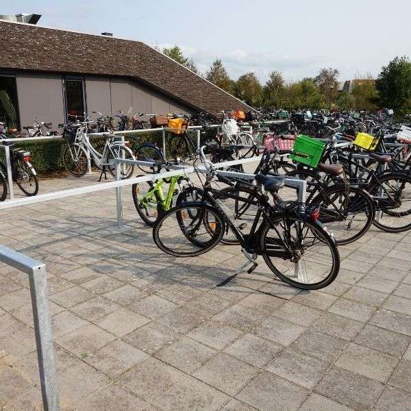 110111 fietsparkeren fietsenrek fietsafscheiding schoolterrein inrichten 110111 fietsparkeren fietsenrek fietsafscheiding schoolterrein inrichten