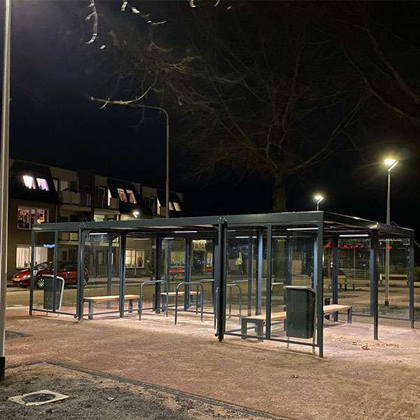 120638 fietsparkeren fietsoverkapping fietsaanleunhekje fietsnietje straatmeubilair groendak wachtruimte abri 120638 fietsparkeren fietsoverkapping fietsaanleunhekje fietsnietje straatmeubilair groendak wachtruimte abri