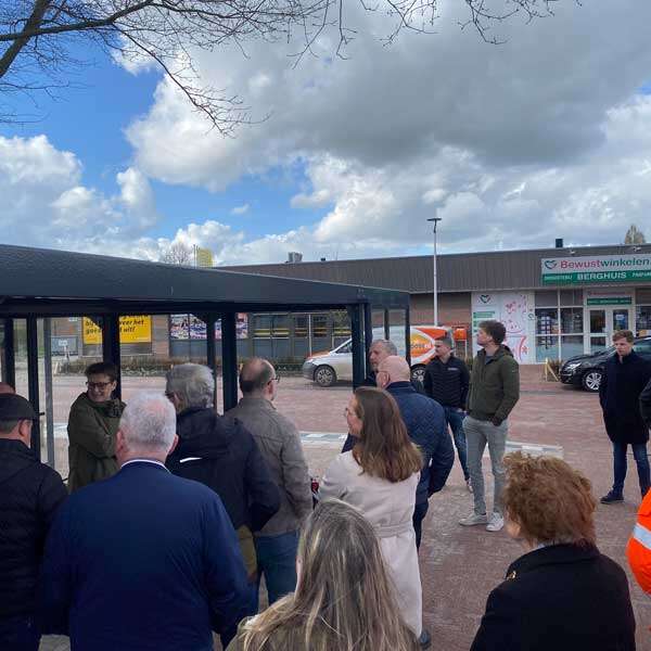 Week 16: Opening busstation Kervelplein Westerhaar