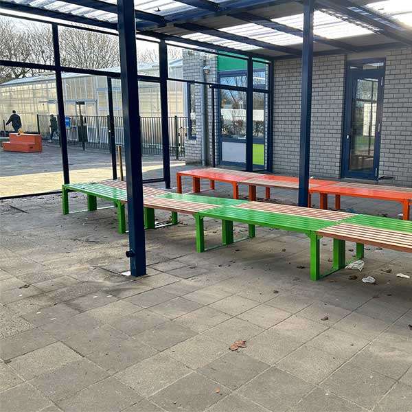 130878 FalcoAcero straatmeubilair overkapping schoolplein