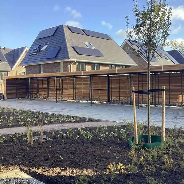 Week 5: FalcoLok overkapping met verfijnde houten details voor een extra stijlvolle uitstraling