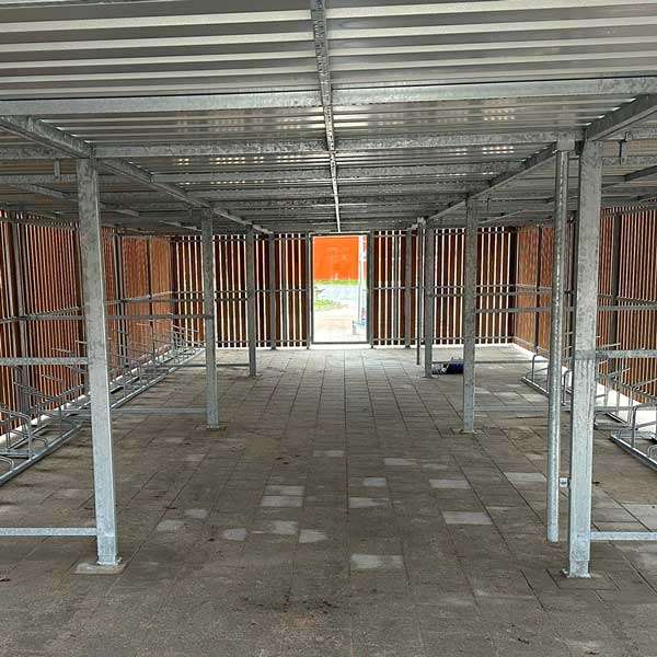 Week 46: Grote fietsoverkapping bij Ashram College