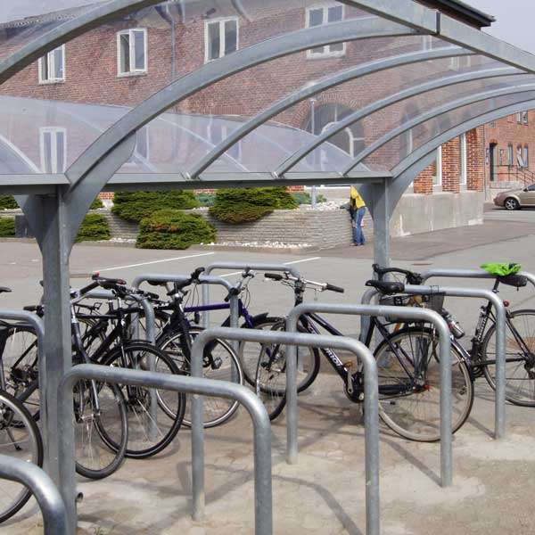 Fietsparkeren | Fietsaanleunbeugels | FalcoLean fietsaanleunbeugels | image #10 |  fietsparkeren fietsaanleunbeugel zonder tussenbuis fietsoverkapping
