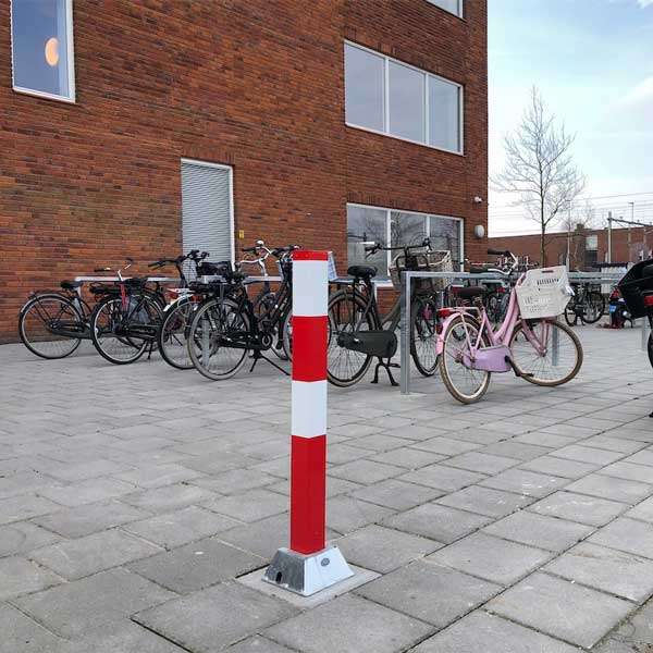 Verkeersvoorzieningen | Afzetpalen | FalcoSentry klappaal| verkeersvoorzieningen kantelbaar afzetpaal FalcoSentry Verkeersvoorzieningen | Afzetpalen | FalcoSentry klappaal | image #3 | verkeersvoorzieningen kantelbaar afzetpaal FalcoSentry