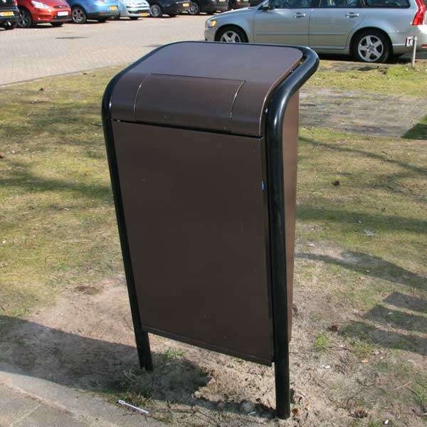 Straatmeubilair | Afvalbakken en asbakken | FalcoJona afvalbak 50 liter| Straatmeubilair afvalbak FalcoJona met anti vuurwerkklep Straatmeubilair | Afvalbakken en asbakken | FalcoJona afvalbak 50 liter | image #14 | Straatmeubilair afvalbak FalcoJona met anti vuurwerkklep