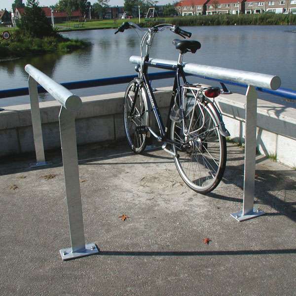 Fietsparkeren | Fietsaanleunbeugels | Geleidehek voor de fiets| fietsparkeren geleidehek fietsaanleunbeugel Fietsparkeren | Fietsaanleunbeugels | Geleidehek voor de fiets | image #3 | fietsparkeren geleidehek fietsaanleunbeugel