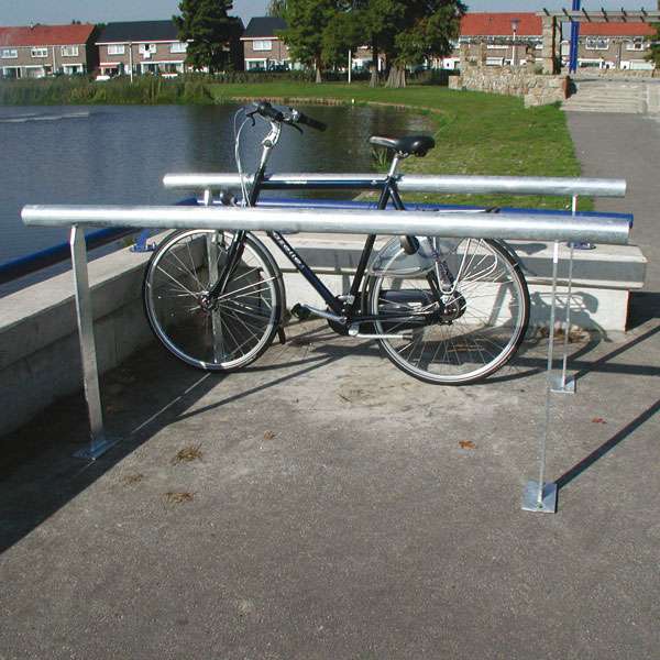 Fietsparkeren | Fietsaanleunbeugels | Geleidehek voor de fiets | image #4 |  fietsparkeren geleidehek fietsaanleunbeugel