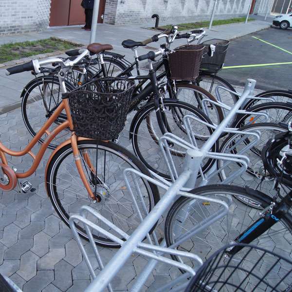 Fietsparkeren | Fietsenrekken | Falco-DK fietsenrek, dubbelzijdig | image #3 |  fietsparkeren fietsenrek Falco-DK dubbelzijdig