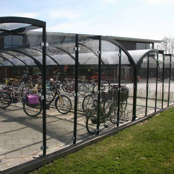 Overkappingen | Opties wandbekleding | Polycarbonaat of veiligheidsglas | image #7 |  wandbekleding glashelder polycarbonaat