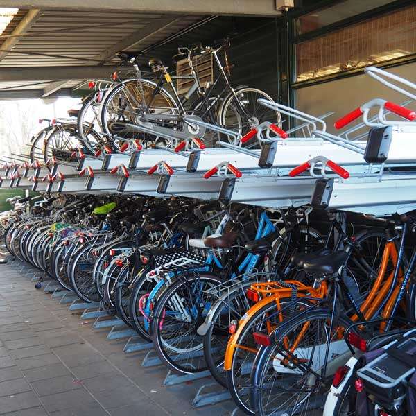 Fietsparkeren | Compact Fietsparkeren | FalcoLevel Premium+ etage fietsenrek| compact fietsparkeren etage fietsenrek FalcoLevel Premium+ FietsParKeur Fietsparkeren | Compact Fietsparkeren | FalcoLevel Premium+ etage fietsenrek | image #11 | compact fietsparkeren etage fietsenrek FalcoLevel Premium+ FietsParKeur