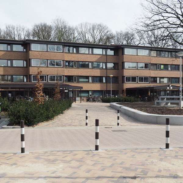 Verkeersvoorzieningen | Afzetpalen | FalcoRound vaste afzetpaal| verkeersvoorzieningen afzetpaal FalcoRound diam. 90 Verkeersvoorzieningen | Afzetpalen | FalcoRound vaste afzetpaal | image #5 | verkeersvoorzieningen afzetpaal FalcoRound diam. 90