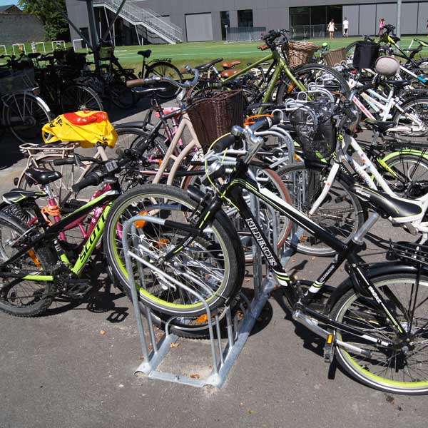 Fietsparkeren | Fietsenrekken | Ideaal 2.0 fietsenrek, dubbelzijdig | image #8 |  fietsparkeren fietsenrek Ideaal 2.0 dubbelzijdig FietsParKeur