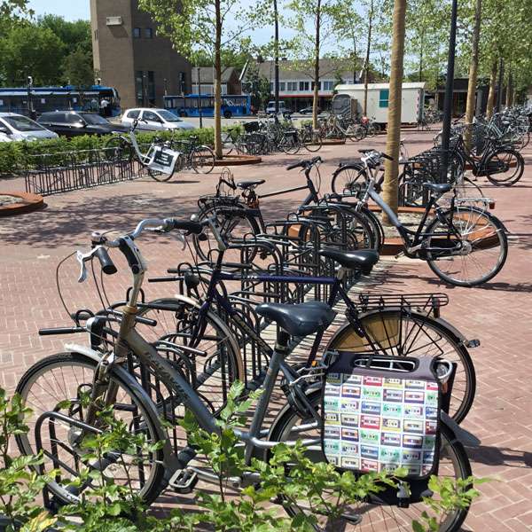 Fietsparkeren | FietsParkeur | Fietsenrek Ideaal 2.0, dubbelzijdig| fietsparkeren fietsenrek Ideaal 2.0 dubbelzijdig FietsParKeur Fietsparkeren | FietsParkeur | Fietsenrek Ideaal 2.0, dubbelzijdig | image #3 | fietsparkeren fietsenrek Ideaal 2.0 dubbelzijdig FietsParKeur