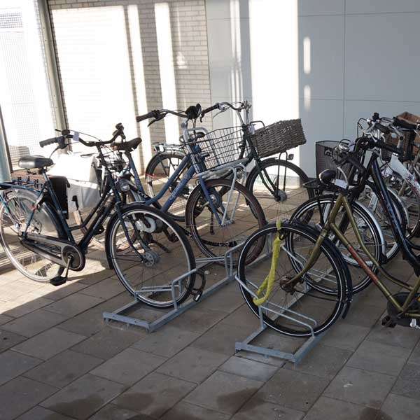 Fietsparkeren | Bijzondere fietsen | FalcoSound fietsenrek, laag | image #5 |  fietsparkeren fietsenrek FalcoSound buitenmodel fiets kratfiets