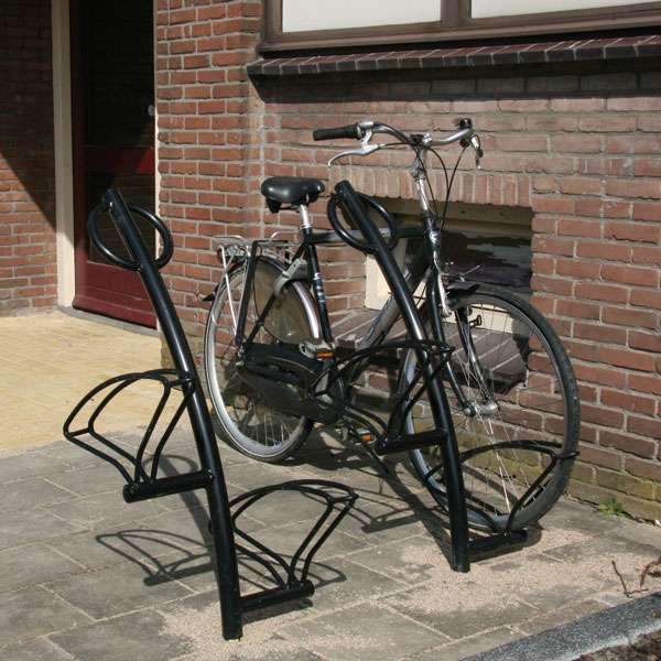 Fietsparkeren | Fietsenstandaards | Triangel-10 fietsstandaard | image #9 |  fietsparkeren fietsstandaard Triangel-10 FietsParKeur gepoedercoat