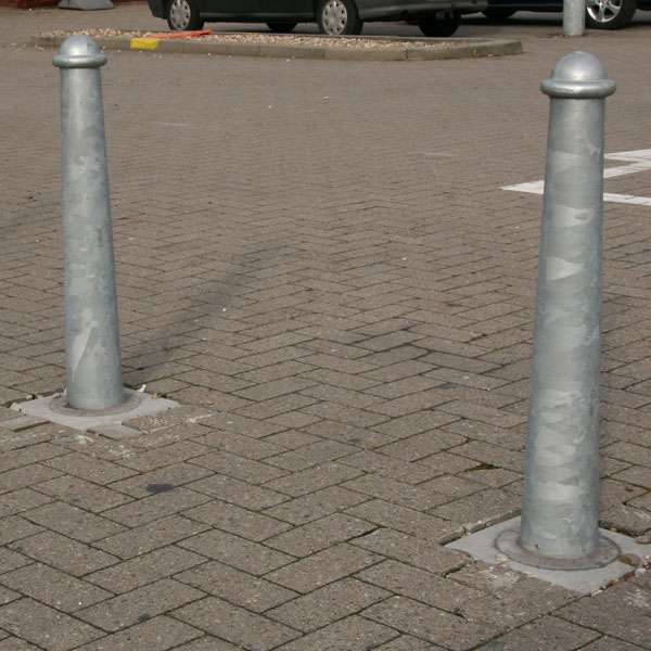 Verkeersvoorzieningen | Afzetpalen | Bowler vaste afzetpaal, conisch| verkeersvoorziening vaste afzetpaal bowler conisch Verkeersvoorzieningen | Afzetpalen | Bowler vaste afzetpaal, conisch | image #4 | verkeersvoorziening vaste afzetpaal bowler conisch