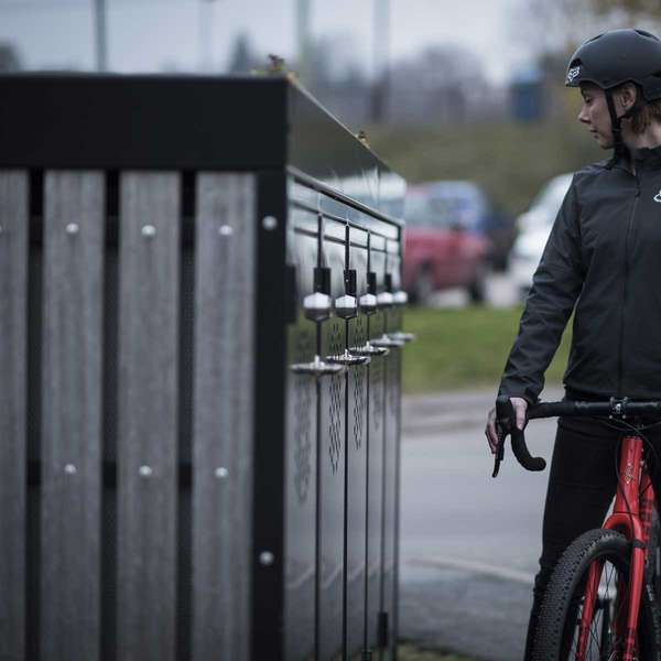 Fietsparkeren | Fietskluizen | FalcoLok fietskluis | image #6 |  fietsparkeren fietskluis Q