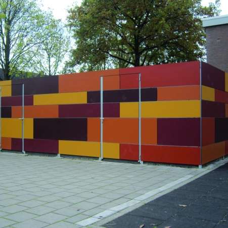 Kleurrijke en robuuste berging in 's Gravendeel
