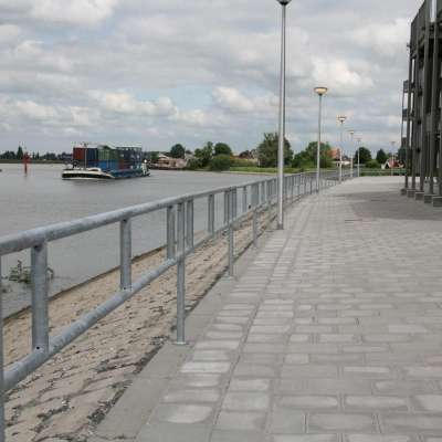 geleidehek geleidebuis afzethek afzetelement verkeersvoorziening 