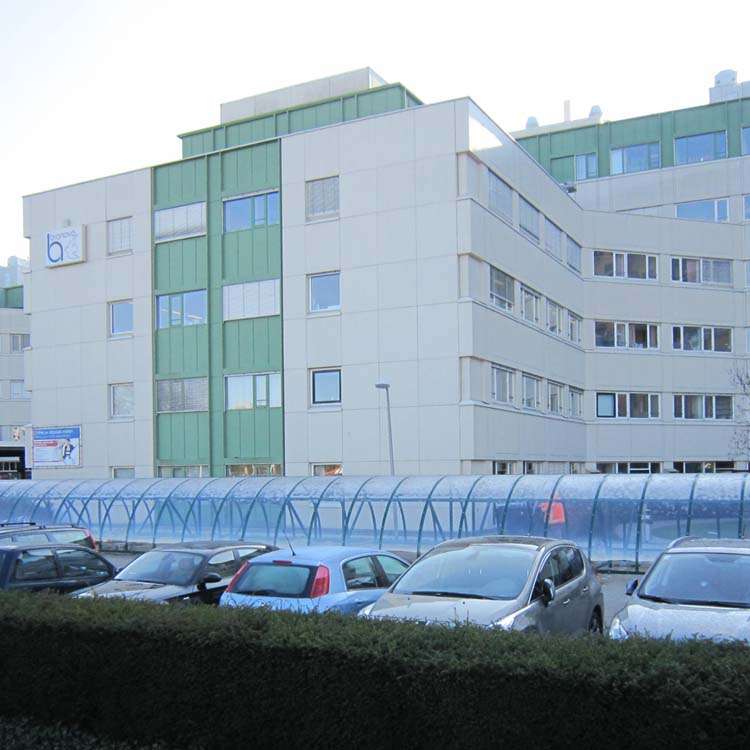 fietsparkeren fietsoverkapping fietsenstalling fietsenrek FalcoQuarter Ziekenhuis