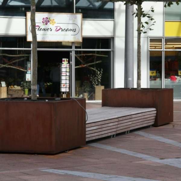 Tapis du Bois bankelementen voor winkelcentrum te Rotterdam - 3