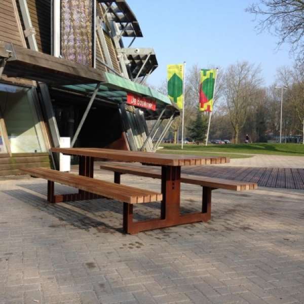 Falco verzorgt de huisstijl van Amsterdamse Bos - 2