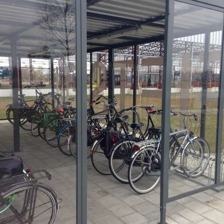 Falco fietsenberging voor OV Knooppunt Schiphol-Noord