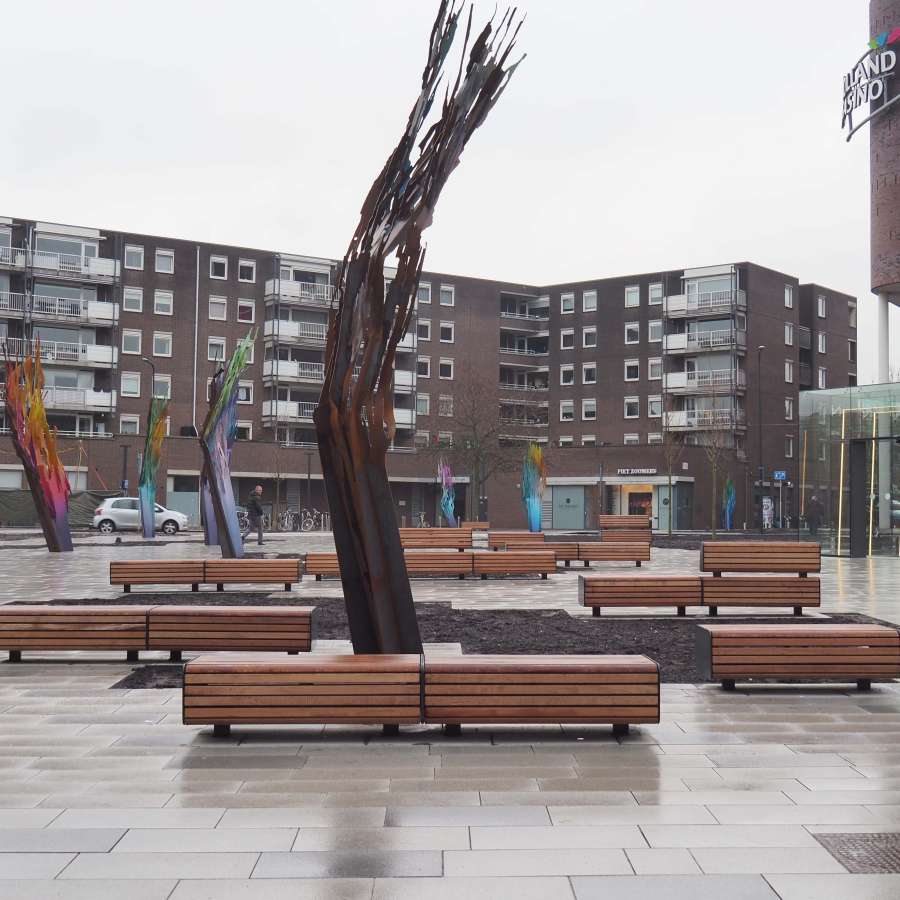 Origineel Falco straatmeubilair onderdeel van kunstwerk