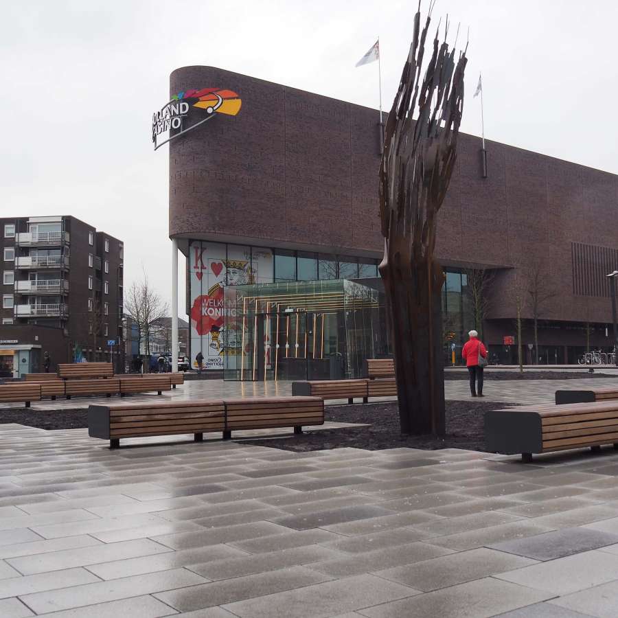 Origineel Falco straatmeubilair onderdeel van kunstwerk