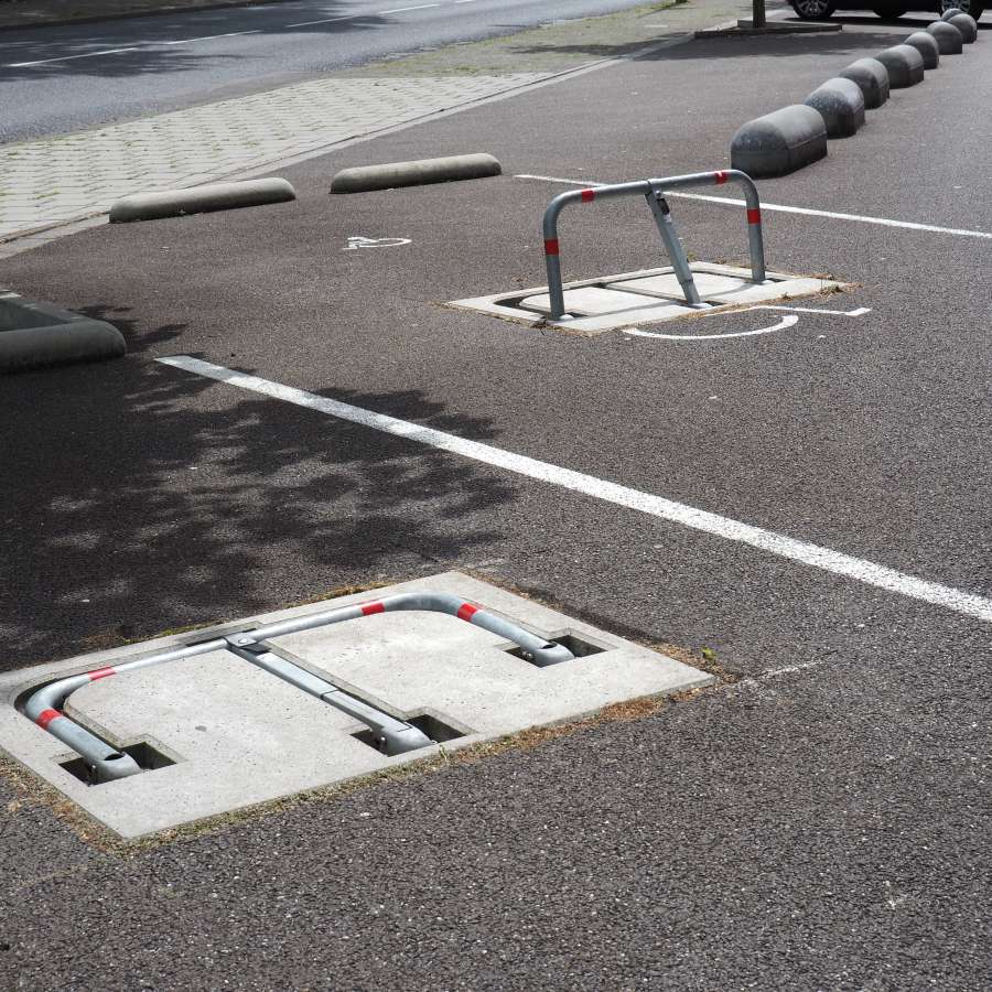 Parkeerbeugels voor de Zorgacademie