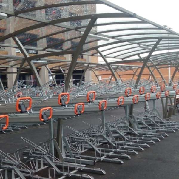 State of the art fietsparkeervoorziening bij Engels station - 3 State of the art fietsparkeervoorziening bij Engels station - 3