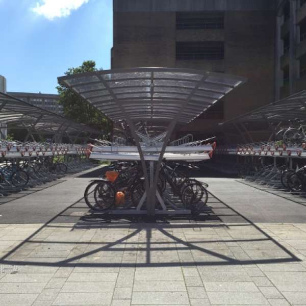 State of the art fietsparkeervoorziening bij Engels station - 4 State of the art fietsparkeervoorziening bij Engels station - 4
