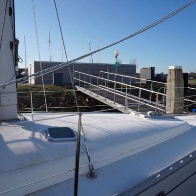 71937_FalcoLok_stalling_in_de_haven