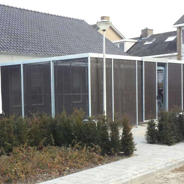 Overdekt fietsparkeren bij Wijkgebouw in Etten-Leur