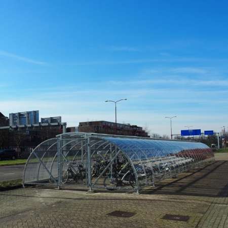 88555_fietsoverkapping_fietsenrekken_looppad_statushouders