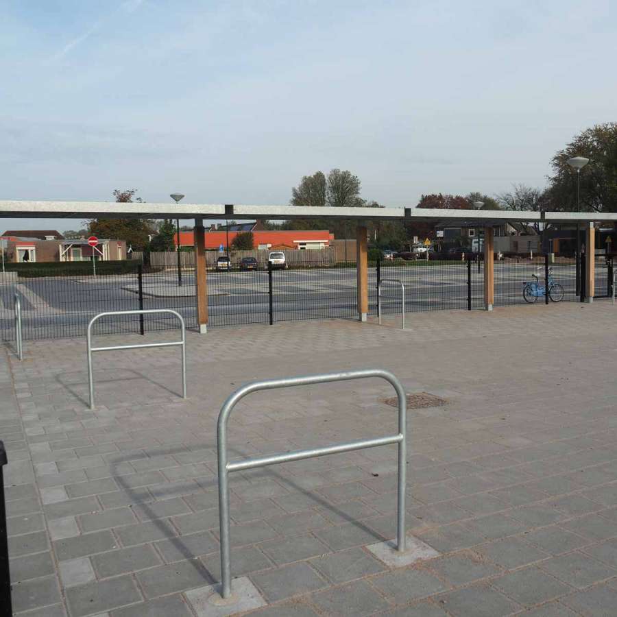 82837 fietsaanleunbeugel school fietsparkeren