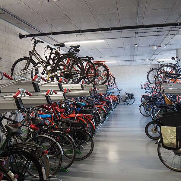 84038 fietsoverkapping fietsenrek overkapping etagerekken dubbellaags fietsparkeren