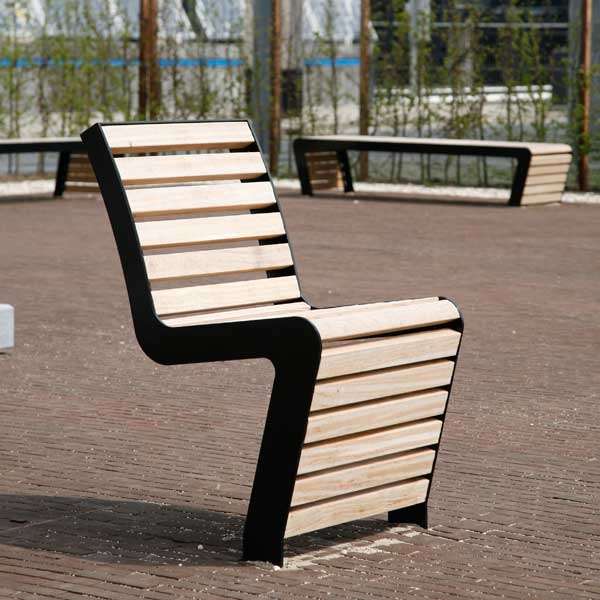 Straatmeubilair | Stoelen en hockers | FalcoLinea stoel (hout) | image #12 |  straatmeubilair buitenstoel FalcoLinea