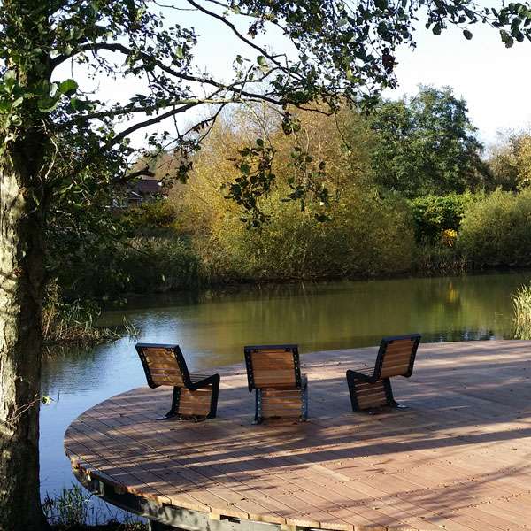 Straatmeubilair | Stoelen en hockers | FalcoLinea stoel (hout)| straatmeubilair buitenstoel FalcoLinea Straatmeubilair | Stoelen en hockers | FalcoLinea stoel (hout) | image #15 | straatmeubilair buitenstoel FalcoLinea