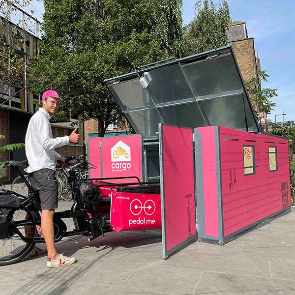 Fietsparkeren | Bijzondere fietsen | FalcoCargoBox | image #3 |  overkapping fietskluis berging fietsoverkapping kratfiets vrachtfiets