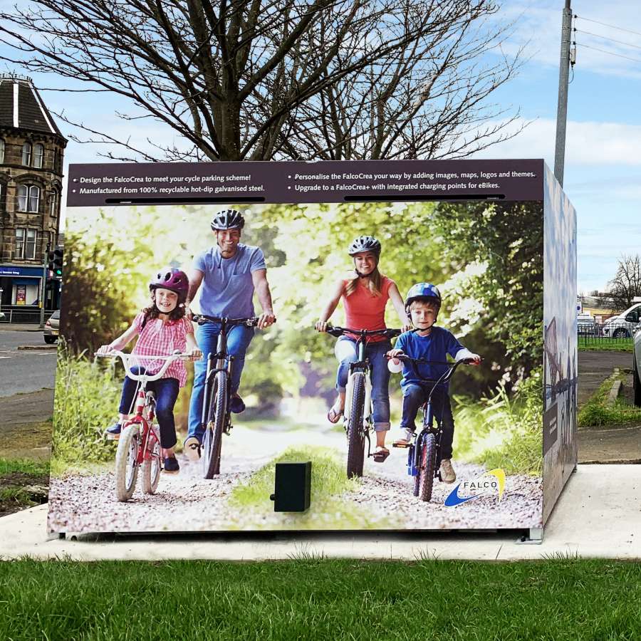 Bewoners Cedar Court in Glasgow (UK) tevreden met FalcoCrea fietskluizen