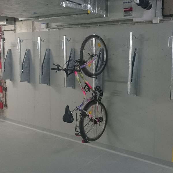 Fietsparkeren | Compact Fietsparkeren | FalcoMaat 2.0 automatisch fietsophangsysteem| verticaal fietsparkeren fietsophangsysteem FalcoMaat 2.0 Fietsparkeren | Compact Fietsparkeren | FalcoMaat 2.0 automatisch fietsophangsysteem | image #5 | verticaal fietsparkeren fietsophangsysteem FalcoMaat 2.0