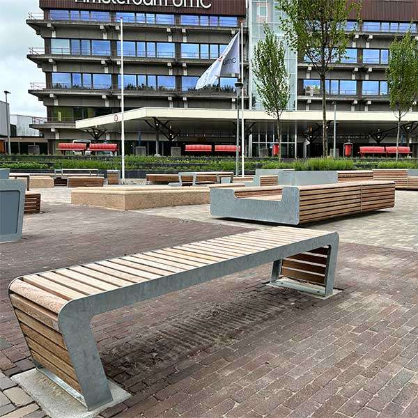 Straatmeubilair | Op maat gemaakt | Comfort op elk niveau: maatwerk straatmeubilair voor Amsterdams ziekenhuis| 140267 140442 140443 straatmeubilair buitenbank boombank picknickset Straatmeubilair | Op maat gemaakt | Comfort op elk niveau: maatwerk straatmeubilair voor Amsterdams ziekenhuis | image #7 | 140267 140442 140443 straatmeubilair buitenbank boombank picknickset