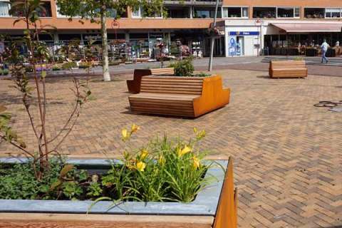 101067 straatmeubilair zitbank plantenbak FalcoLinea Bodegraven