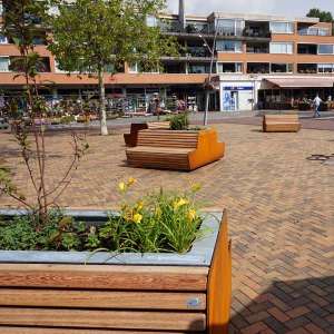 101067 straatmeubilair zitbank plantenbak FalcoLinea Bodegraven