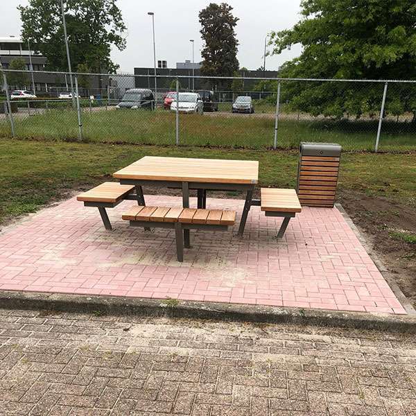 101545 straatmeubilair bedrijventerrein zitbanken picknickset afvalbak asbak